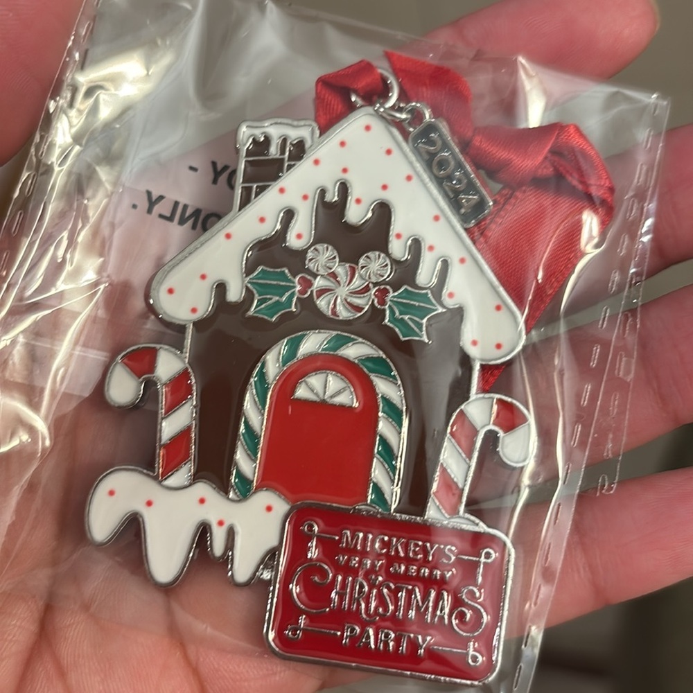 NWT - Mickey’s very merry Christmas party ornament